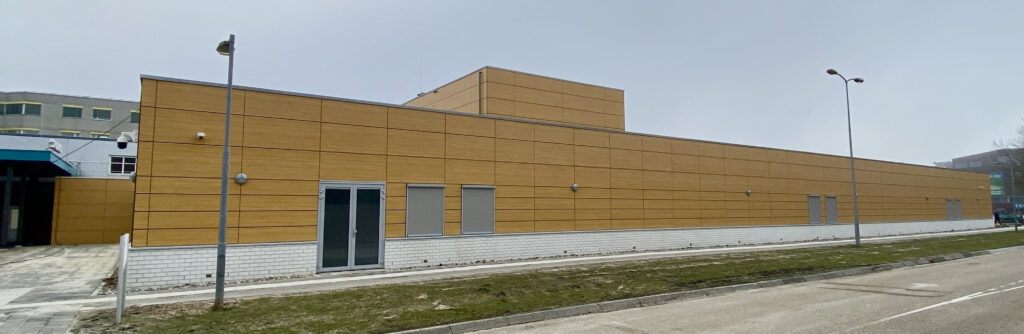 Exterior Healthcare Facade Trespa Meteon Compact Heart Catheterization Center Scheper Hospital 04