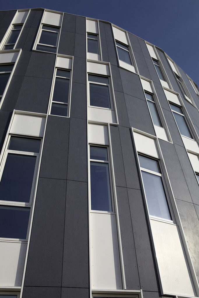 Exterior Office Design Facade Wall Cladding Swisspearl Authentic Patina P020 P222 P070 Plus Bolig Aalborg b