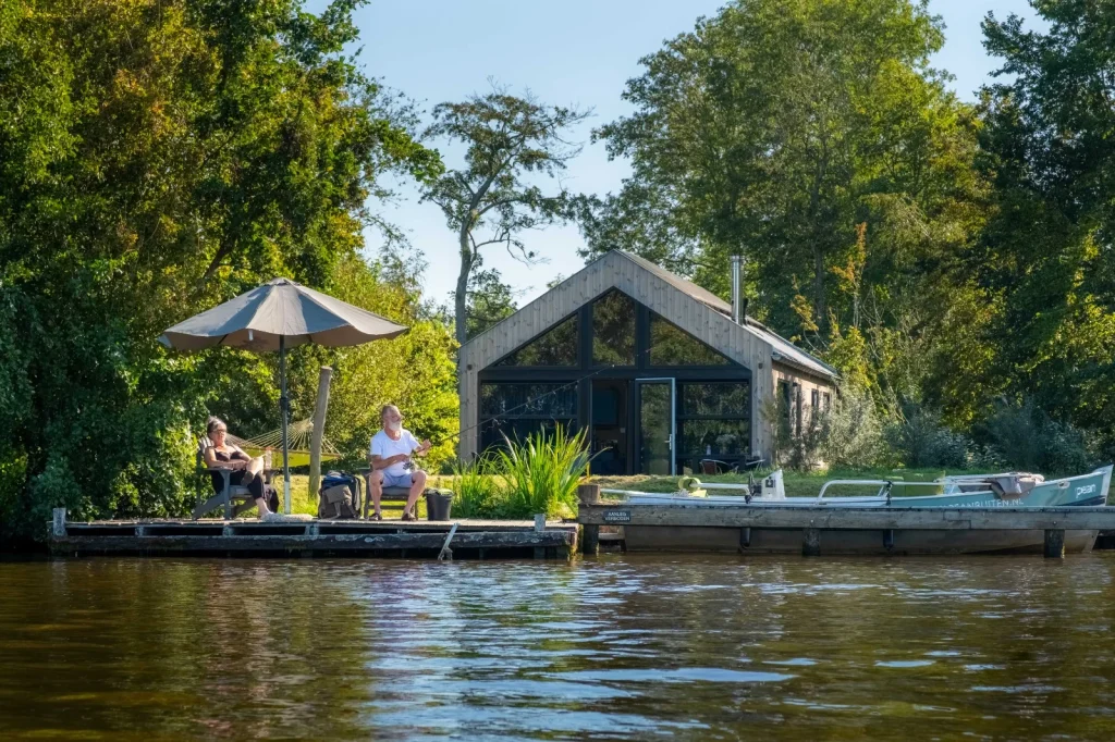 Exterior Residential Facade Lunawood Pean buiten Waterlodges b