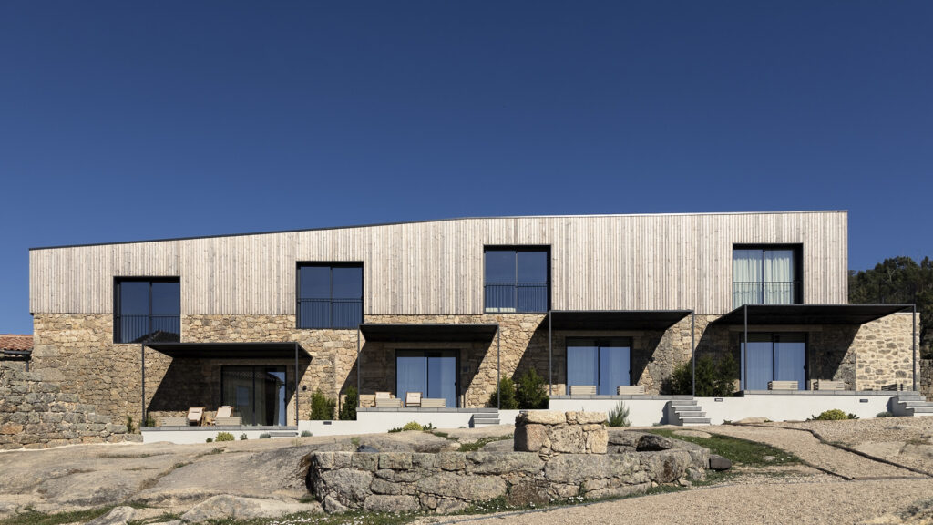 Exterior Residential Sector Home Design Facade Lunawood Wall Cladding BODE Country House a